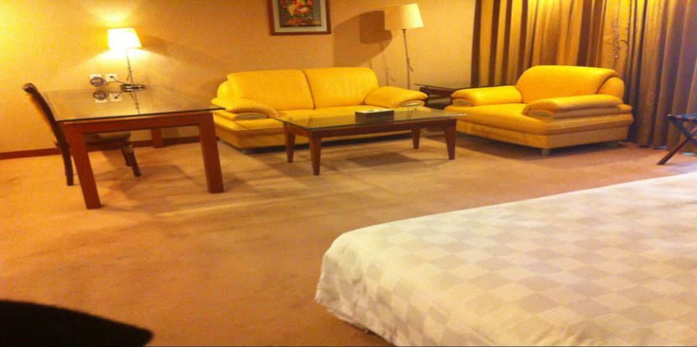 New Times Hotel Shenzhen Railway Station Екстериор снимка