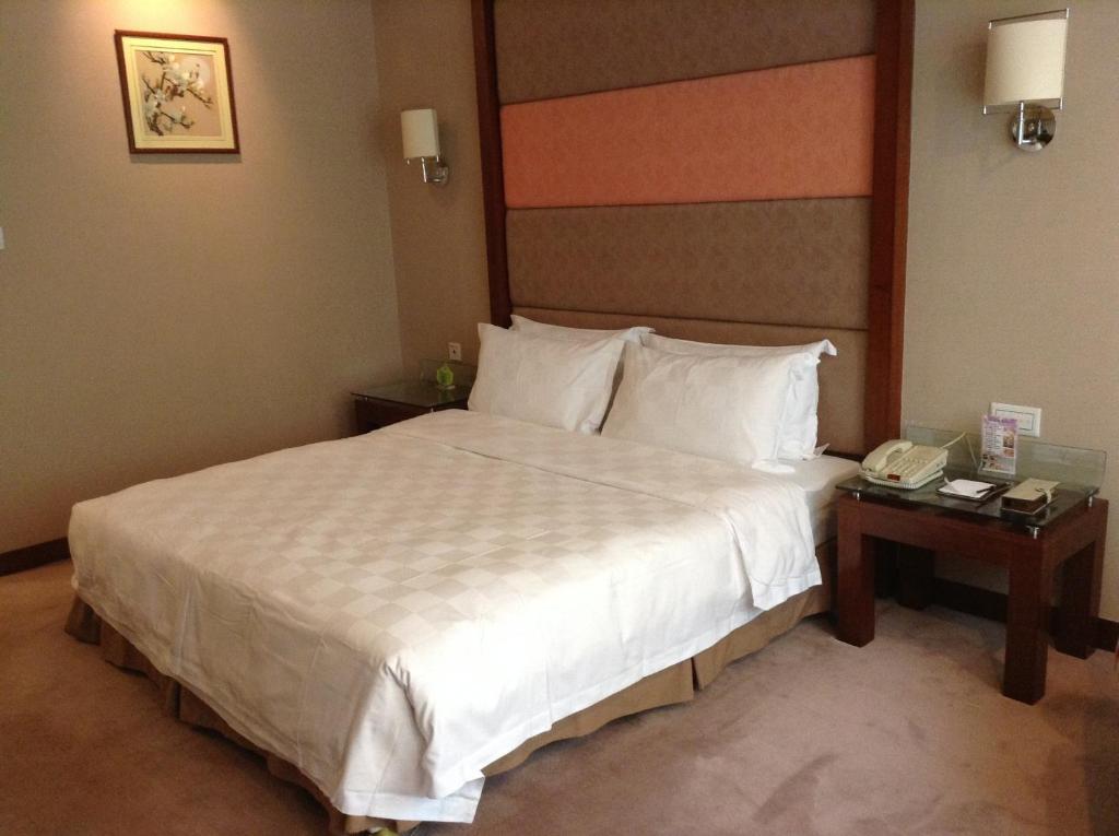 New Times Hotel Shenzhen Railway Station Екстериор снимка