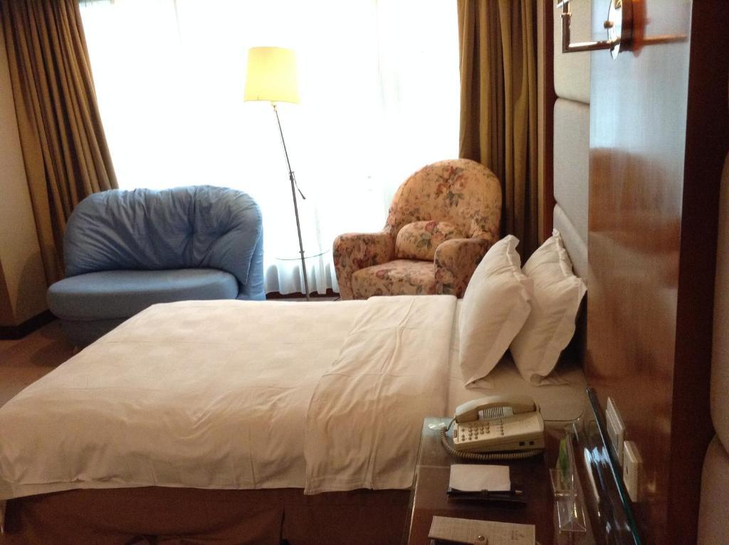 New Times Hotel Shenzhen Railway Station Екстериор снимка