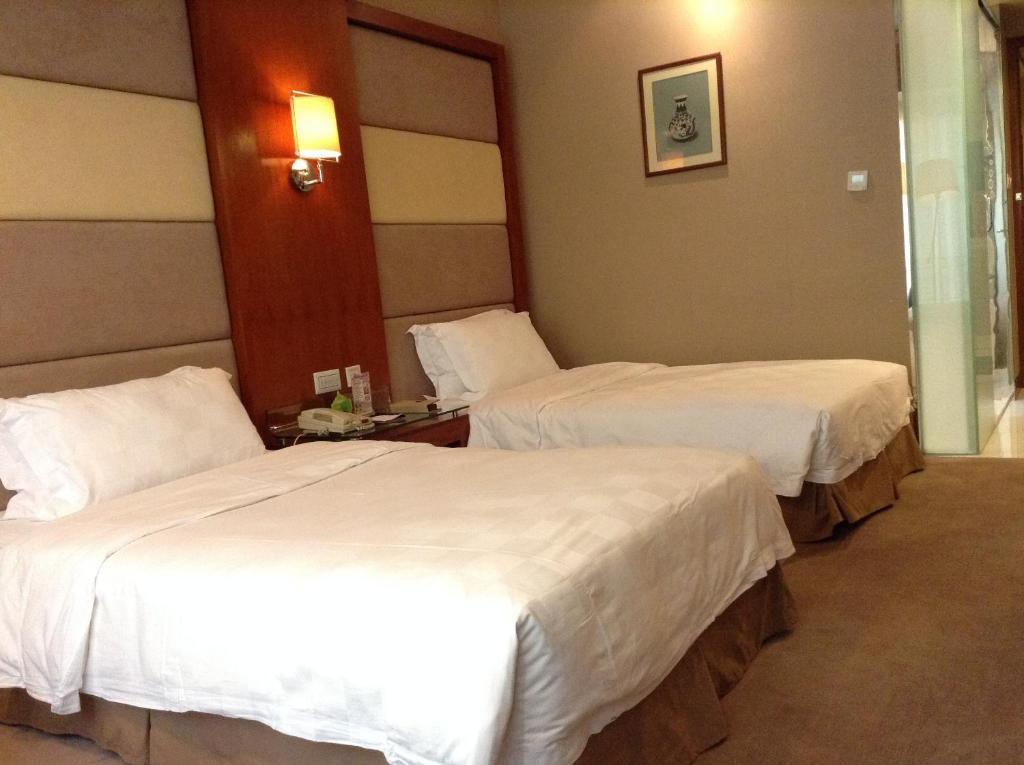 New Times Hotel Shenzhen Railway Station Екстериор снимка